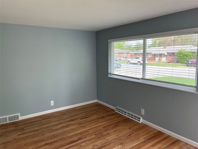 Building Photo - 2415 Chesstal St