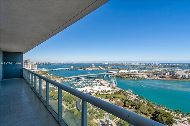 Foto del edificio - 50 Biscayne Blvd