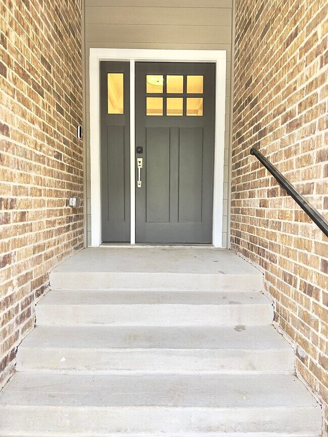 Building Photo - 109 Canonbury Dr