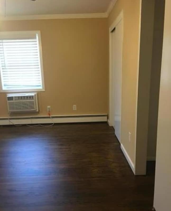 Building Photo - 4 Windsor Terrace