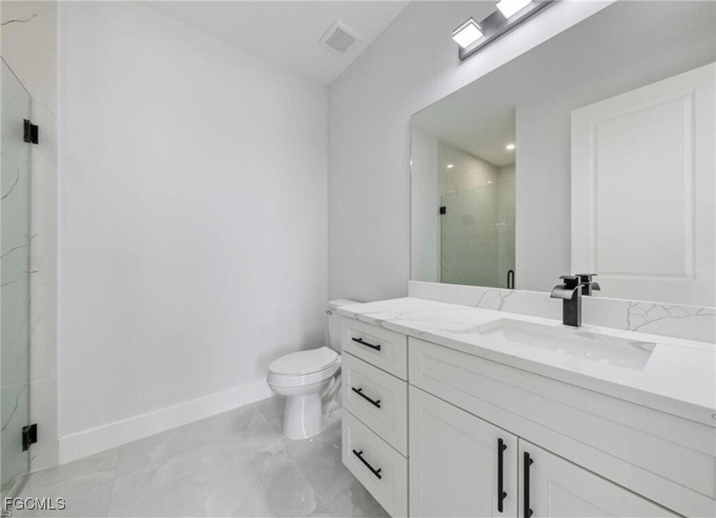 Foto del edificio - 1130 Ivan Ave S