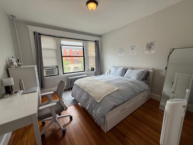 Foto del edificio - 175 Harvard St