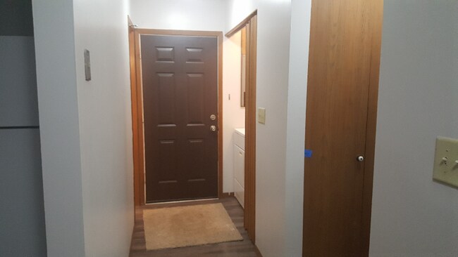 Foto del edificio - 858 Woodgate Dr