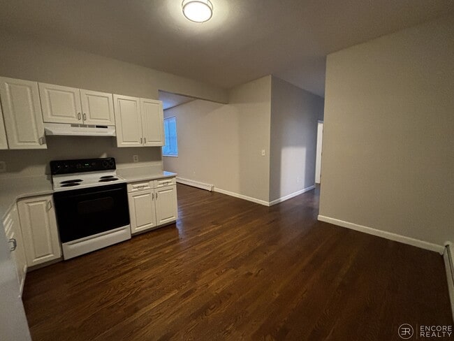 Building Photo - 15 Stearns Rd