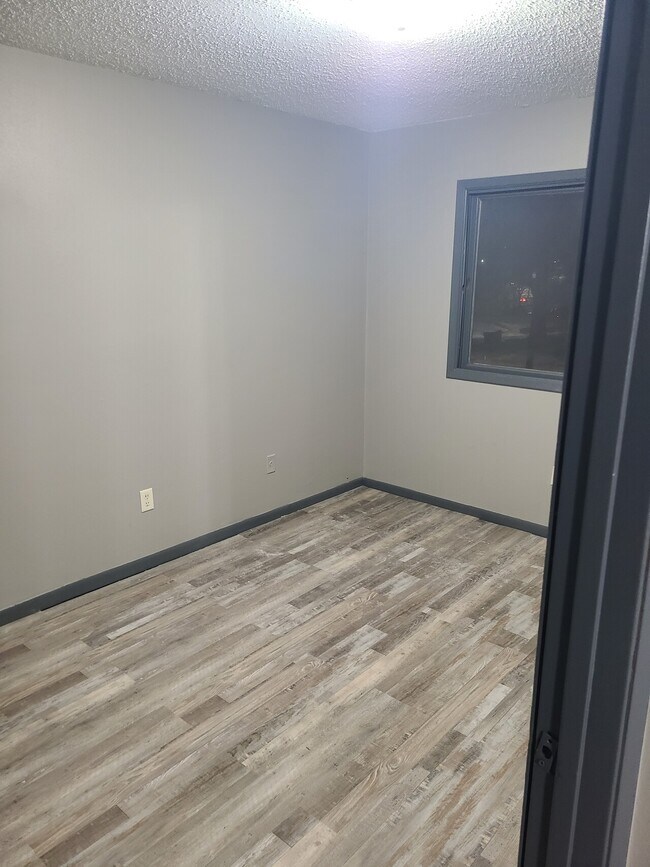 Foto del edificio - 13th St Duplex 1109-1107