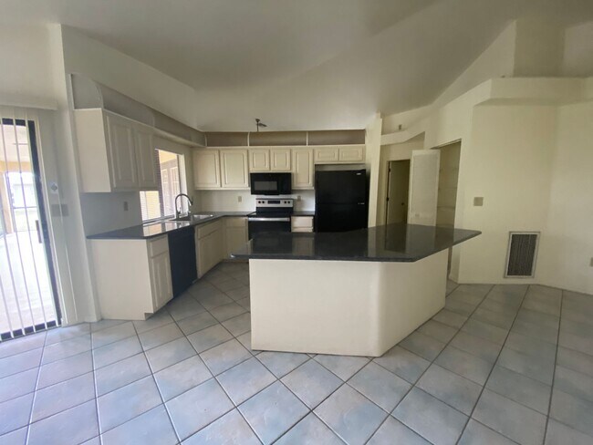 Foto del edificio - 3568 Middletown St