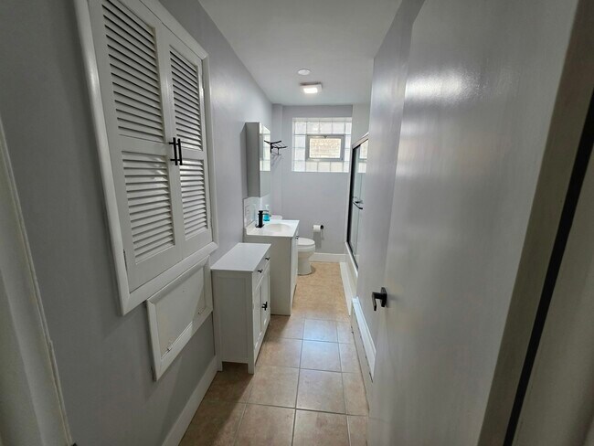 Foto del edificio - 3611 S Wood St