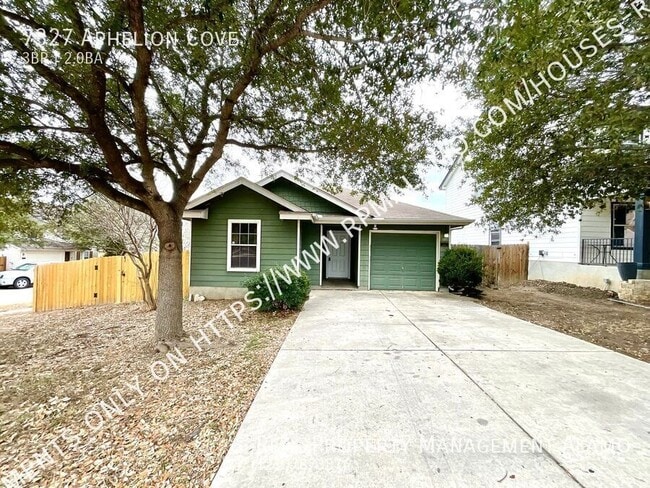 Photo - 7327 Aphelion Cove House