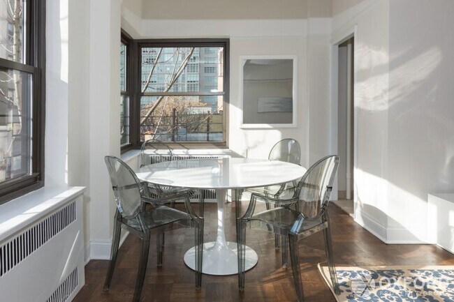 Building Photo - 340 East 52nd Street