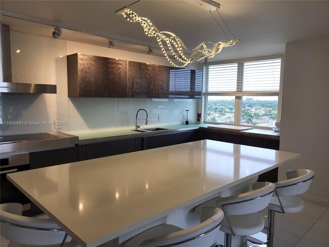 Foto del edificio - 1401 S Ocean Dr