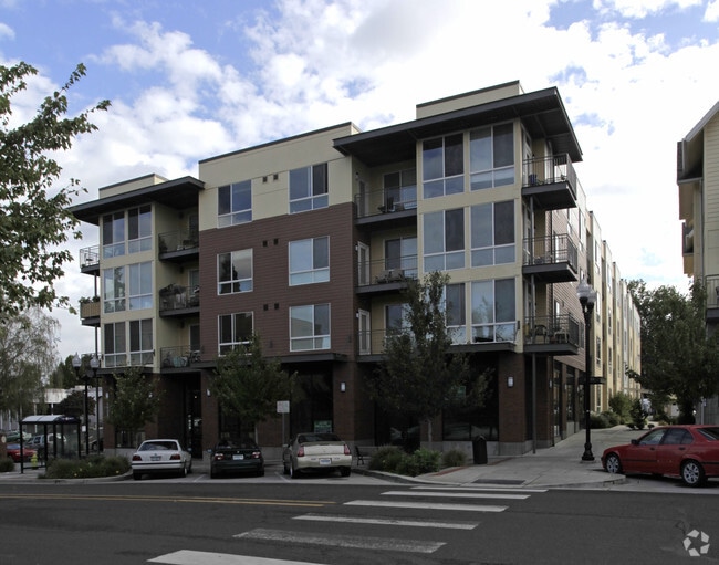 Building Photo - North Main Village