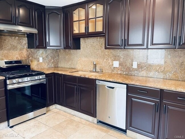 Building Photo - 3 br, 3 bath Condo - 7718 Via Sorrento # 24