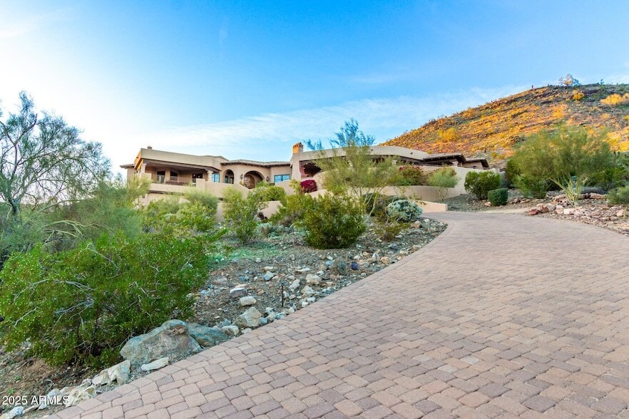 Primary Photo - 1930 E Desert Willow Dr