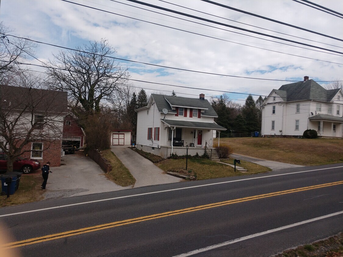 6068 Baltimore Pike, Littlestown, PA 17340 House Rental in