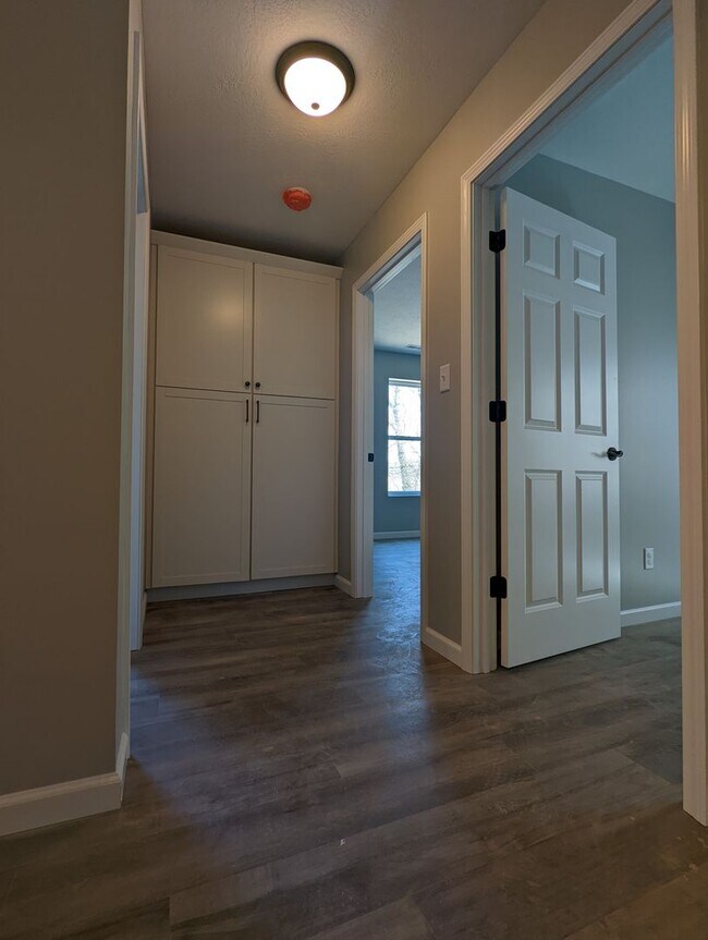 Foto del edificio - Experience modern living in this brand new...