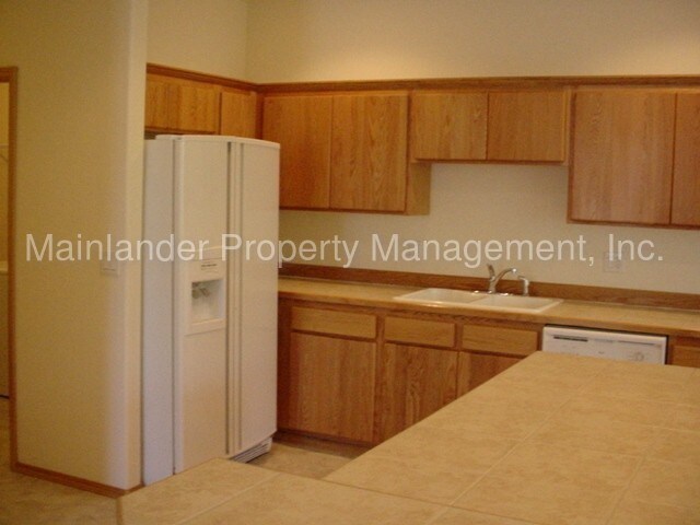 Building Photo - 7506 Roanoke Dr S