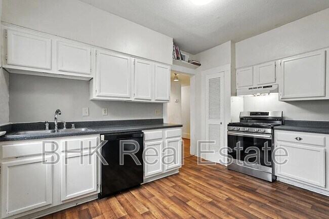 Foto del edificio - 4920 Victor St