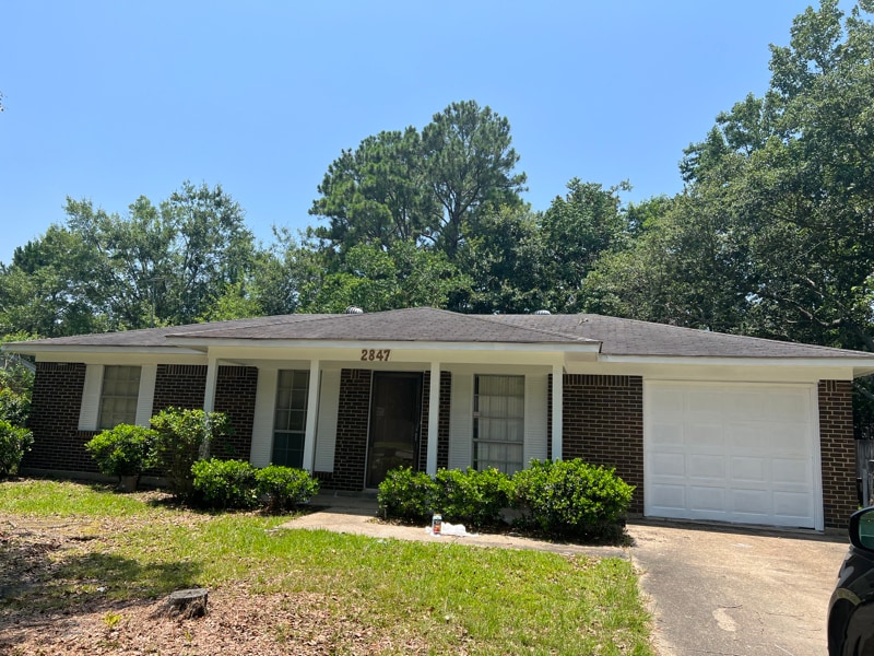 Building Photo - 2847 Gardendale Ave