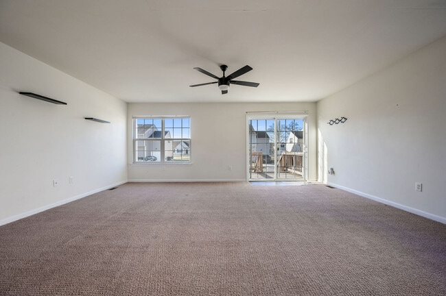 Building Photo - 340 Tribbitt St