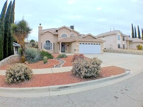 Building Photo - 4344 Loma Alegre Dr