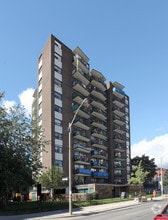 Building Photo - Sunset Tower