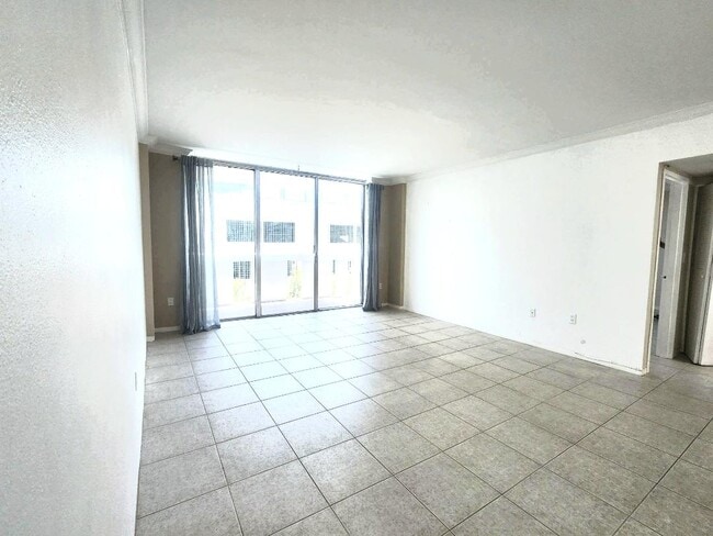 Sala de estar - 800 West Ave