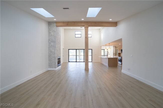 Building Photo - 16701 Bobcat Dr