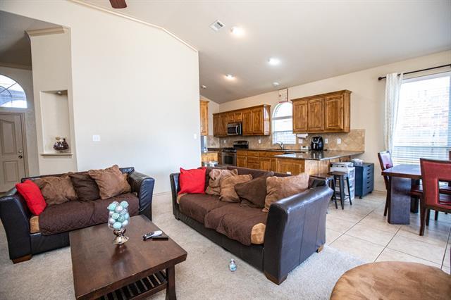 Building Photo - 2512 Priscella Dr