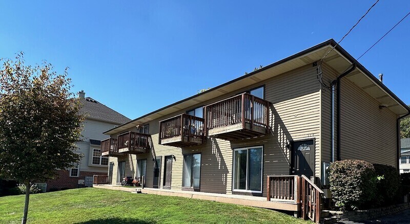 Foto principal - 514 N Harrison St