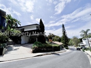 Building Photo - 420 N Skyewiay Rd