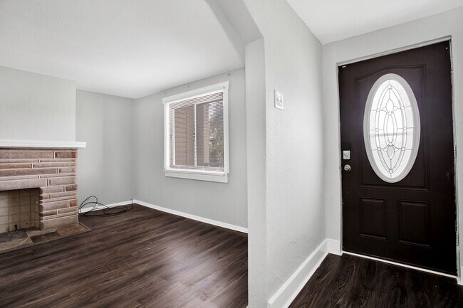 Photo - Updated 3 Bedroom 1 Bath with Off Street P... House