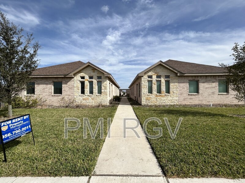 Foto principal - 2100 Jackson St
