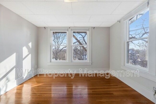 Building Photo - 1713 Beechwood Ave