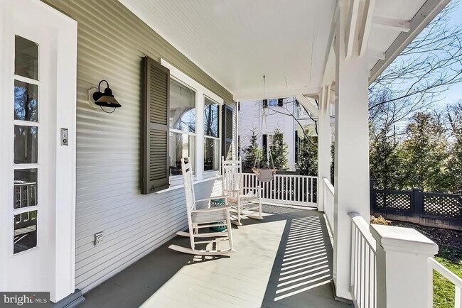 Building Photo - 5731 Potomac Ave NW
