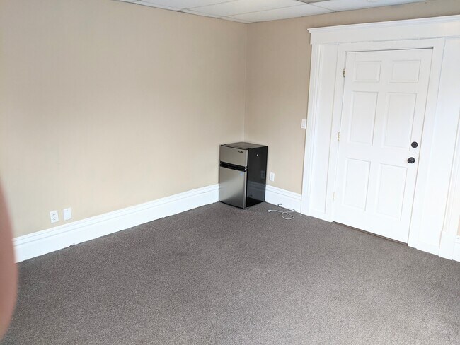 Unidad A - 501 N Walnut St