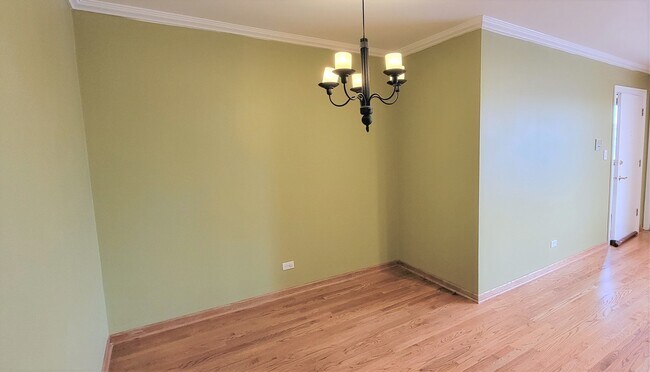 Foto del edificio - 9360 Hamilton Ct