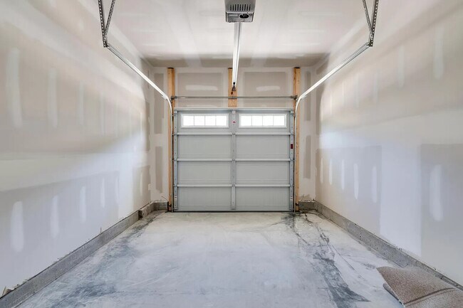 Foto del edificio - 9232 St Charles Cir