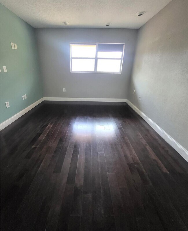 Foto del edificio - 13881 NE 2nd Ct