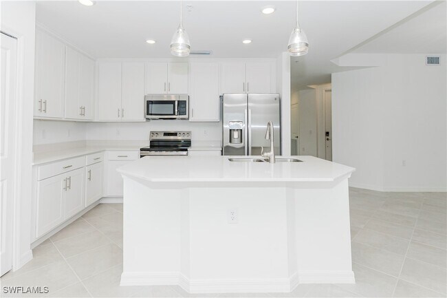 Building Photo - 18451 Copperhead Dr
