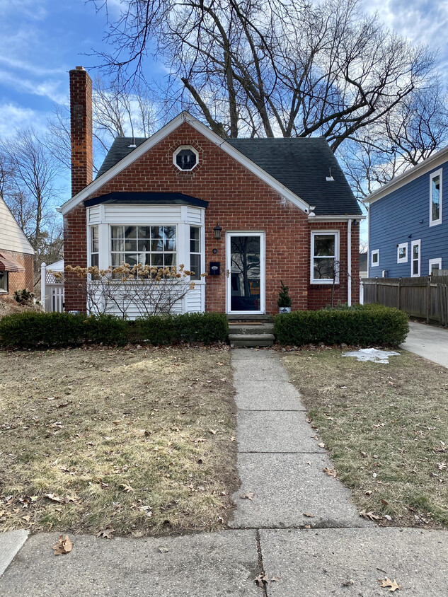 Foto principal - 46 Woodward Heights Blvd