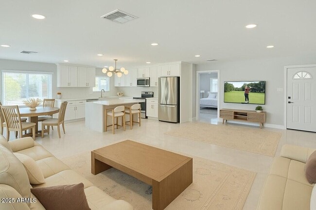 Building Photo - 2848 E Turquoise Dr