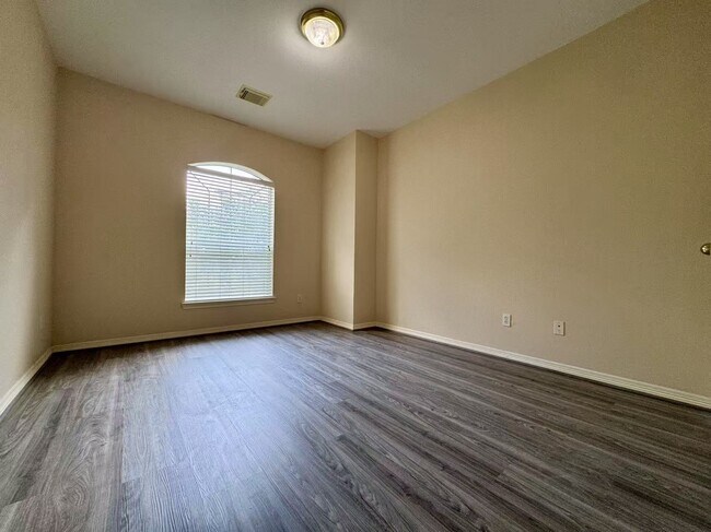 Foto del edificio - 3606 Paluxy Cir