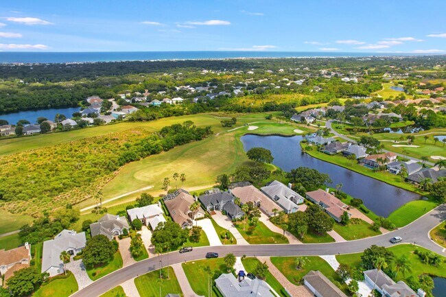 Foto del edificio - 506 Lakeway Dr