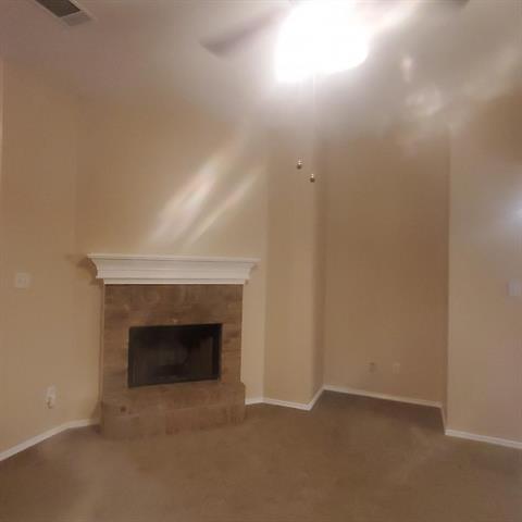 Building Photo - 7017 Snowy Owl St