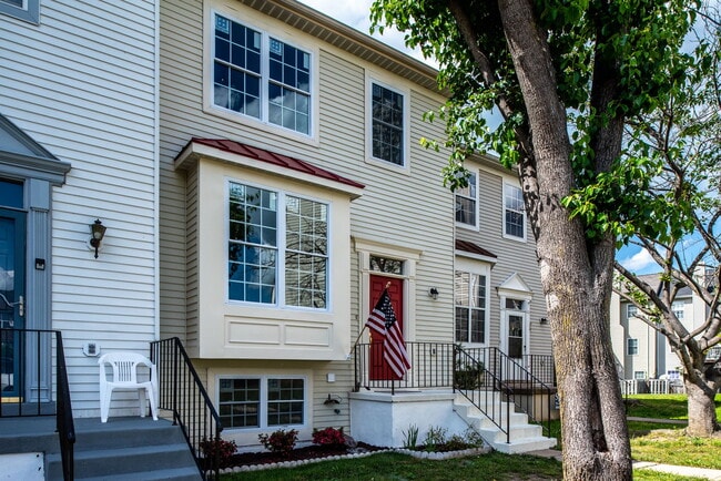 Photo - 602 Stafford Glen Ct Townhome