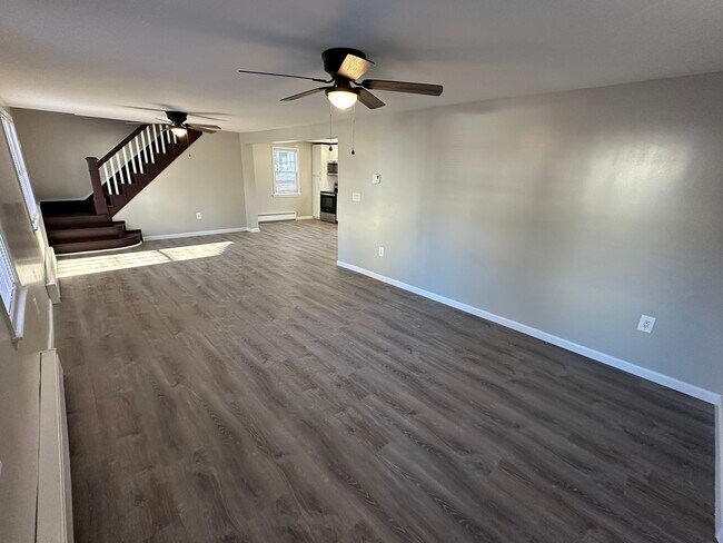 Living room - 120 S Margaretta St