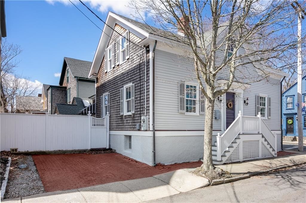 Primary Photo - 26 3rd St