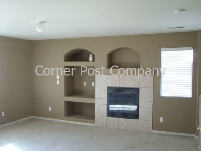 Building Photo - 9816 Sunshine Mesa Dr NW