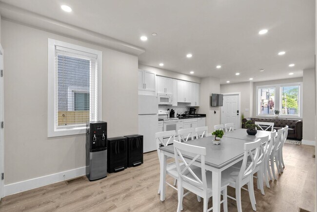 Foto del edificio - 711 16th St NE