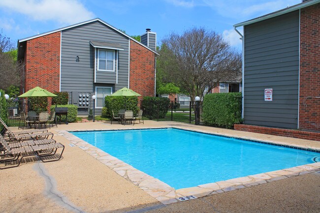 Foto del edificio - Salem Creek Apartment Homes